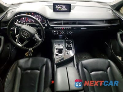 Zdjęcie 8 z 12 samochodu: 2019 AUDI Q7 PREMIUM PLUS VIN:WA1LAAF74KD012551 - miniatura