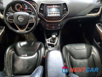 Zdjęcie 8 z 13 samochodu: 2017 JEEP CHEROKEE LATITUDE VIN:1C4PJMCS1HW639030 - miniatura