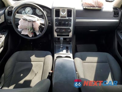 Zdjęcie 8 z 12 samochodu: 2009 CHRYSLER 300 LX VIN:2C3LA43D59H628195 - miniatura