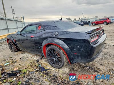 Drugie zdjęcie samochodu z przodu: 2018 DODGE CHALLENGER GT VIN:2C3CDZGG2JH316123 - miniatura