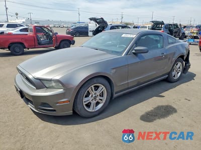 2013 FORD MUSTANG 1ZVBP8AM5D5259528 - główne zdjęcie licytacji z USA - miniatura