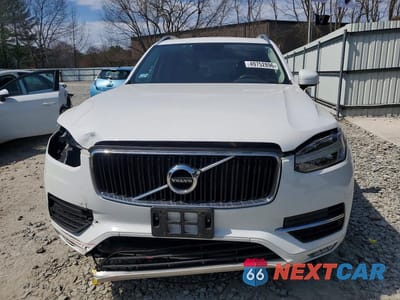 Piąte zdjęcie samochodu w środku: 2018 VOLVO XC90 T5 VIN:YV4102PK7J1375402 - miniatura