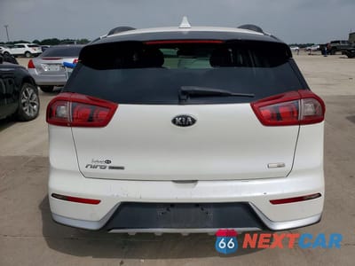 Zdjęcie 6 z 12 samochodu: 2017 KIA NIRO EX VIN:KNDCC3LC4H5063659 - miniatura