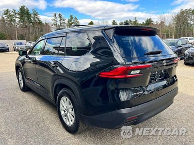 Trzecie zdjęcie samochodu z tyłu: 2024 TOYOTA GRAND HIGHLANDER HYBRID XLE VIN:5TDACAB5XRS005369 - miniatura