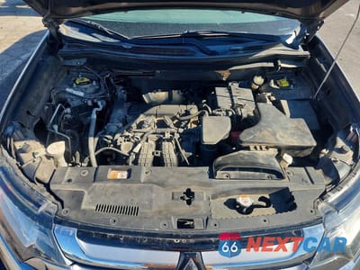 Zdjęcie 11 z 12 samochodu: 2016 MITSUBISHI OUTLANDER SE VIN:JA4AD3A37GZ019941 - miniatura