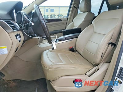 Zdjęcie 7 z 13 samochodu: 2013 MERCEDES-BENZ ML 350 4MATIC VIN:4JGDA5HB9DA204180 - miniatura