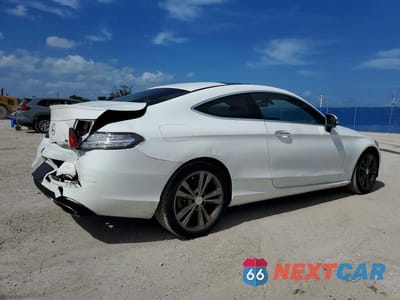 Trzecie zdjęcie samochodu z tyłu: 2018 MERCEDES-BENZ C 300 4MATIC VIN:WDDWJ4KB7JF627005 - miniatura