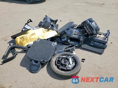 Zdjęcie 13 z 13 samochodu: 2016 VOLVO XC90 T6 VIN:YV4A22PK8G1069554 - miniatura