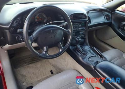 Zdjęcie 8 z 13 samochodu: 2000 CHEV CORVETTE VIN:1G1YY22G6Y5130826 - miniatura
