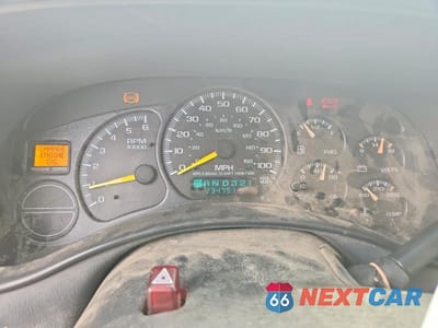 Zdjęcie 9 z 12 samochodu: 2001 GMC NEW SIERRA K1500 VIN:1GTEK19T91E181459 - miniatura