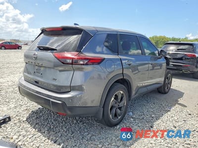 Trzecie zdjęcie samochodu z tyłu: 2024 NISSAN ROGUE SV VIN:JN8BT3BA7RW005962 - miniatura