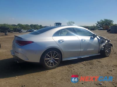 Trzecie zdjęcie samochodu z tyłu: 2022 MERCEDES BENZ CLA 45 AMG VIN:W1K5J5DB0NN315361 - miniatura