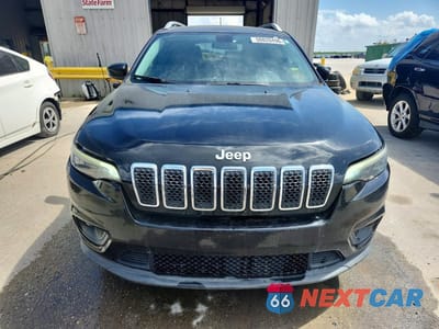 Piąte zdjęcie samochodu w środku: 2019 JEEP CHEROKEE LATITUDE VIN:1C4PJLCB2KD206653 - miniatura