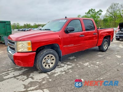 2008 CHEVROLET SILVERADO C1500 2GCEC13C081163563 - główne zdjęcie licytacji z USA - miniatura