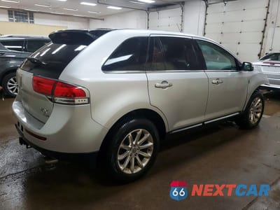 Trzecie zdjęcie samochodu z tyłu: 2013 LINCOLN MKX VIN:2LMDJ8JK6DBL17380 - miniatura