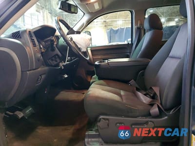 Zdjęcie 7 z 12 samochodu: 2013 CHEVROLET SILVERADO K2500 HEAVY DUTY LT VIN:1GC1KXCG8DF218755 - miniatura