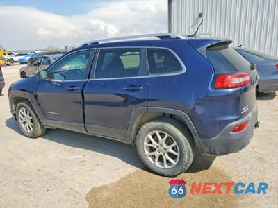 Drugie zdjęcie samochodu z przodu: 2015 JEEP CHEROKEE LATITUDE VIN:1C4PJMCS1FW514316 - miniatura