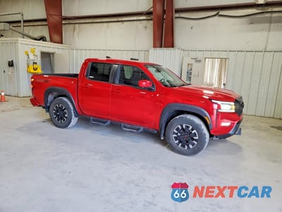 Czwarte zdjęcie samochodu z boku: 2022 NISSAN FRONTIER PRO-4X VIN:1N6ED1EK8NN693613 - miniatura