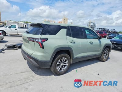 Trzecie zdjęcie samochodu z tyłu: 2026 CHEVROLET EQUINOX LT VIN:3GNAXHEG4TL110942 - miniatura
