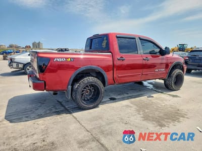 Trzecie zdjęcie samochodu z tyłu: 2014 NISSAN TITAN PRO-4X VIN:1N6BA0EC3EN508866 - miniatura