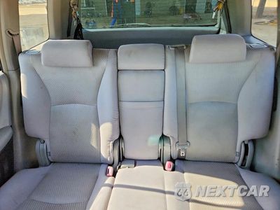Zdjęcie 10 z 14 samochodu: 2004 TOYOTA HIGHLANDER BASE VIN:JTEEP21AX40040270 - miniatura