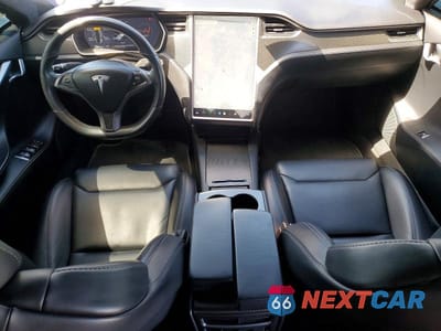 Zdjęcie 8 z 12 samochodu: 2018 TESLA MODEL S VIN:5YJSA1E23JF294485 - miniatura
