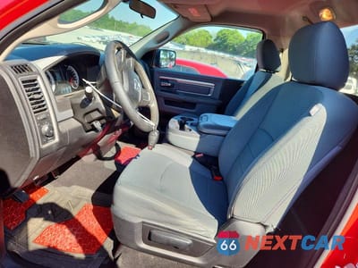 Zdjęcie 7 z 12 samochodu: 2014 RAM 1500 ST VIN:3C6JR6AT0EG111325 - miniatura