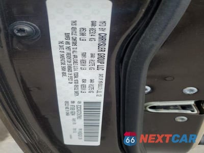 Zdjęcie 12 z 12 samochodu: 2012 CHRYSLER 300 LIMITED VIN:2C3CCACG7CH278031 - miniatura