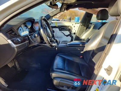 Zdjęcie 7 z 13 samochodu: 2016 BMW 528 XI VIN:WBA5A7C54GG642867 - miniatura