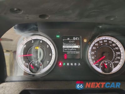 Zdjęcie 9 z 12 samochodu: 2013 RAM 2500 VIN:3C6LR5AT7DG556453 - miniatura