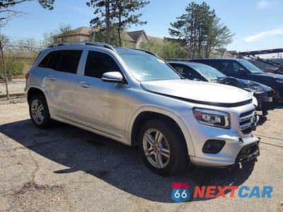 Czwarte zdjęcie samochodu z boku: 2020 MERCEDES-BENZ GLB 250 4MATIC VIN:W1N4M4HB0LW038194 - miniatura