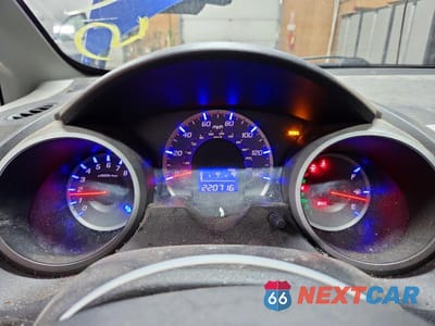 Zdjęcie 9 z 13 samochodu: 2010 HONDA FIT VIN:JHMGE8H23AC012131 - miniatura