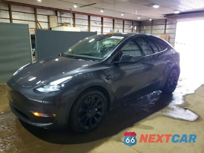2024 TESLA MODEL Y 7SAYGDEE3RA252267 - główne zdjęcie licytacji z USA - miniatura