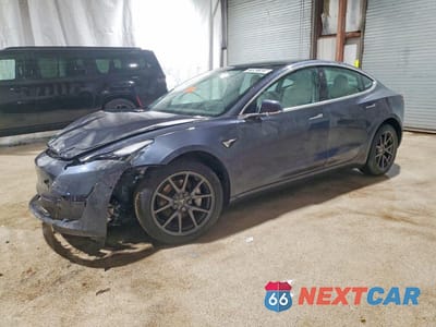 2019 TESLA MODEL 3 5YJ3E1EA0KF431528 - główne zdjęcie licytacji z USA - miniatura