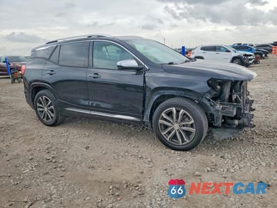 Czwarte zdjęcie samochodu z boku: 2018 GMC TERRAIN DENALI VIN:3GKALSEX1JL143044 - miniatura
