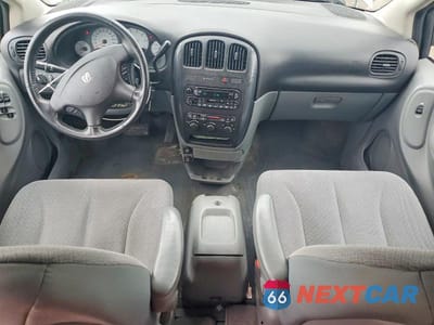 Zdjęcie 8 z 13 samochodu: 2006 DODGE GRAND CARAVAN SXT VIN:2D4GP44L36R600454 - miniatura