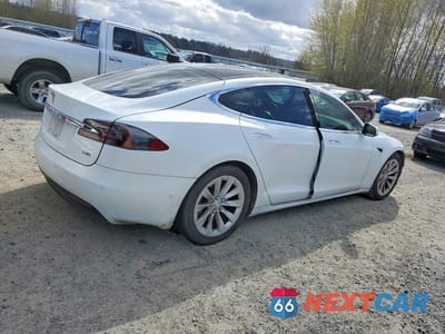 Trzecie zdjęcie samochodu z tyłu: 2016 TESLA MODEL S VIN:5YJSA1E23GF169379 - miniatura