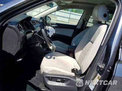 Zdjęcie 7 z 12 samochodu: 2020 VOLKSWAGEN TIGUAN SE VIN:3VV3B7AX2LM015310 - miniatura