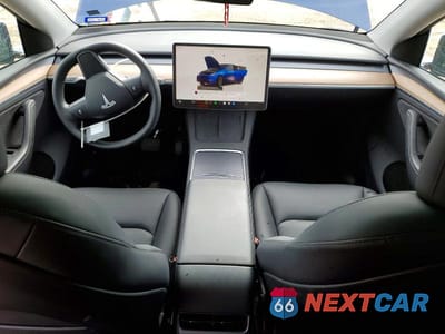 Zdjęcie 8 z 12 samochodu: 2024 TESLA MODEL Y VIN:7SAYGDED5RA333939 - miniatura