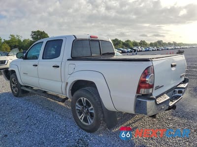 Drugie zdjęcie samochodu z przodu: 2010 TOYOTA TACOMA PRERUNNER V6 VIN:3TMJU4GN8AM102632 - miniatura