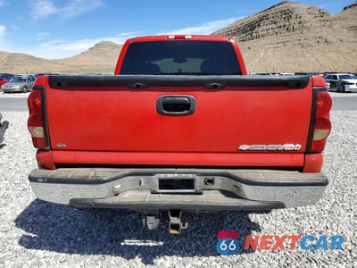 Zdjęcie 6 z 12 samochodu: 2005 CHEVROLET SILVERADO SS VIN:2GCEK19N351362520 - miniatura