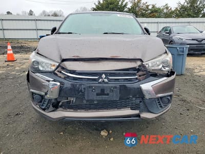 Piąte zdjęcie samochodu w środku: 2019 MITSUBISHI OUTLANDER SPORT ES VIN:JA4AP3AU4KU008630 - miniatura