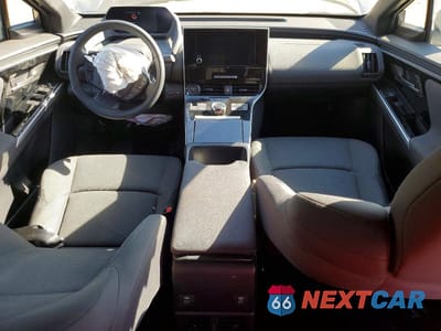 Zdjęcie 8 z 12 samochodu: 2023 SUBARU SOLTERRA PREMIUM VIN:JTMABABA8PA016395 - miniatura