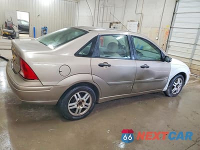 Trzecie zdjęcie samochodu z tyłu: 2004 FORD FOCUS SE COMFORT VIN:1FAFP34314W146542 - miniatura