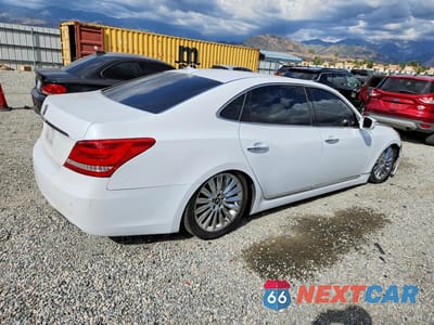 Trzecie zdjęcie samochodu z tyłu: 2016 HYUNDAI EQUUS SIGNATURE VIN:KMHGH4JH2GU101400 - miniatura