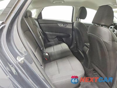 Zdjęcie 10 z 12 samochodu: 2021 KIA FORTE FE VIN:3KPF24AD5ME311627 - miniatura