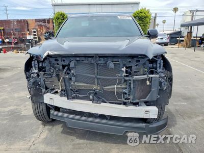 Piąte zdjęcie samochodu w środku: 2024 TOYOTA TUNDRA PLATINUM VIN:5TFNA5DB2RX132421 - miniatura