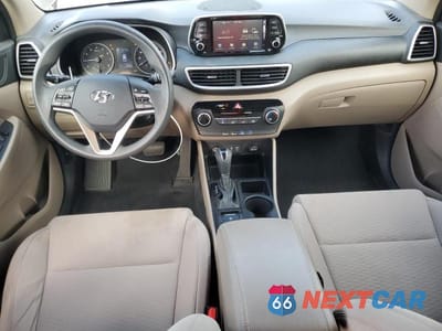 Zdjęcie 8 z 12 samochodu: 2019 HYUNDAI TUCSON SE VIN:KM8J23A40KU986011 - miniatura