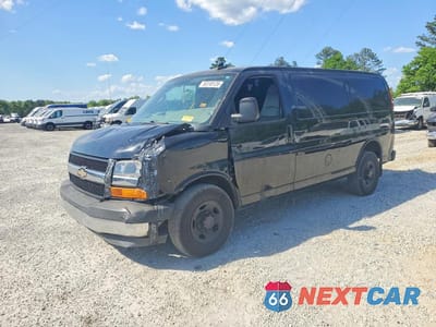 2017 CHEVROLET EXPRESS G2500 1GCWGAFF0H1140918 - główne zdjęcie licytacji z USA - miniatura