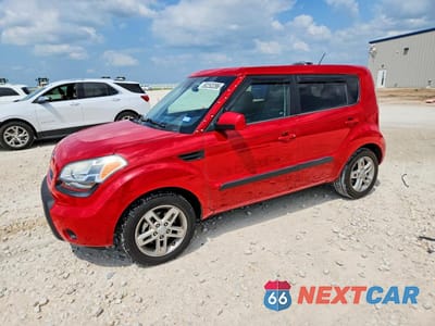 2011 KIA SOUL + KNDJT2A2XB7334571 - główne zdjęcie licytacji z USA - miniatura